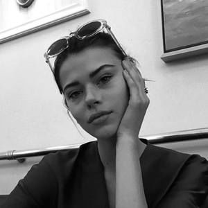 Meet your Posher, Noelle